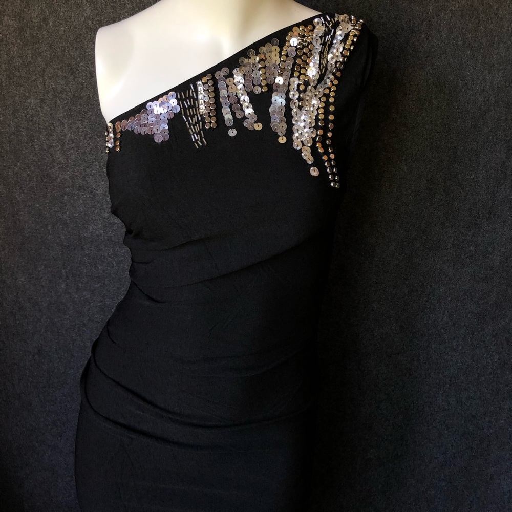 Stunning fitted knee length dress one shoulder NWT